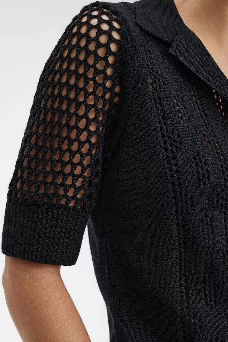 fred perry damenbluse mit offener stricknaht und knopfleiste schwarz