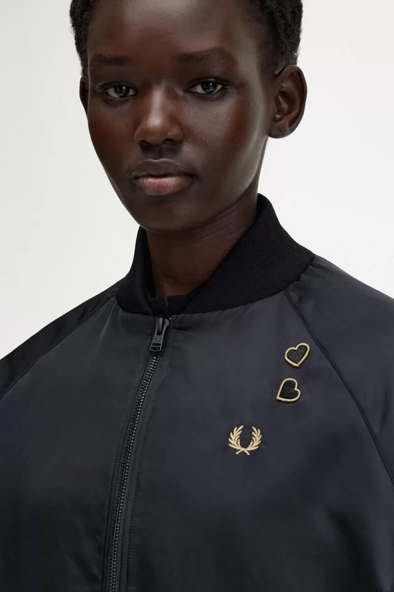 fred perry bestickte bomberjacke für damen schwarz