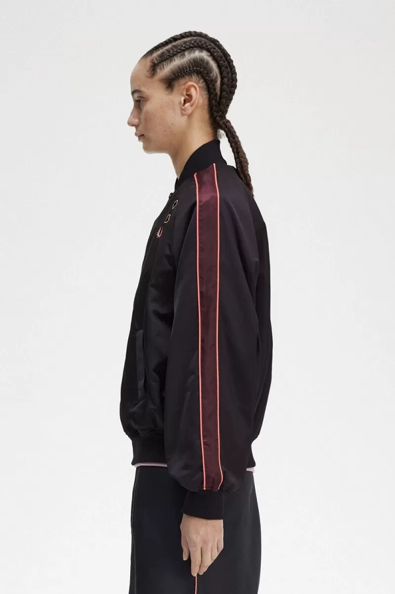 fred perry bomberjacke für damen mit bedrucktem futter schwarz