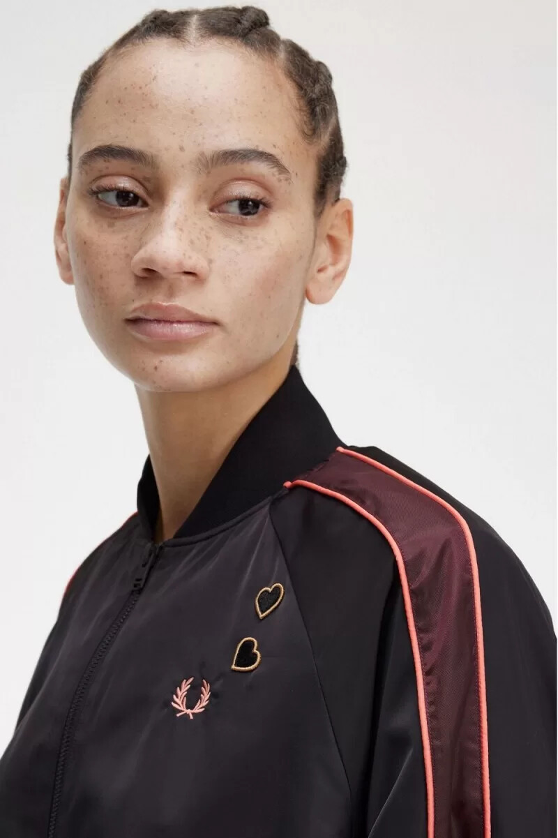 fred perry bomberjacke für damen mit bedrucktem futter schwarz