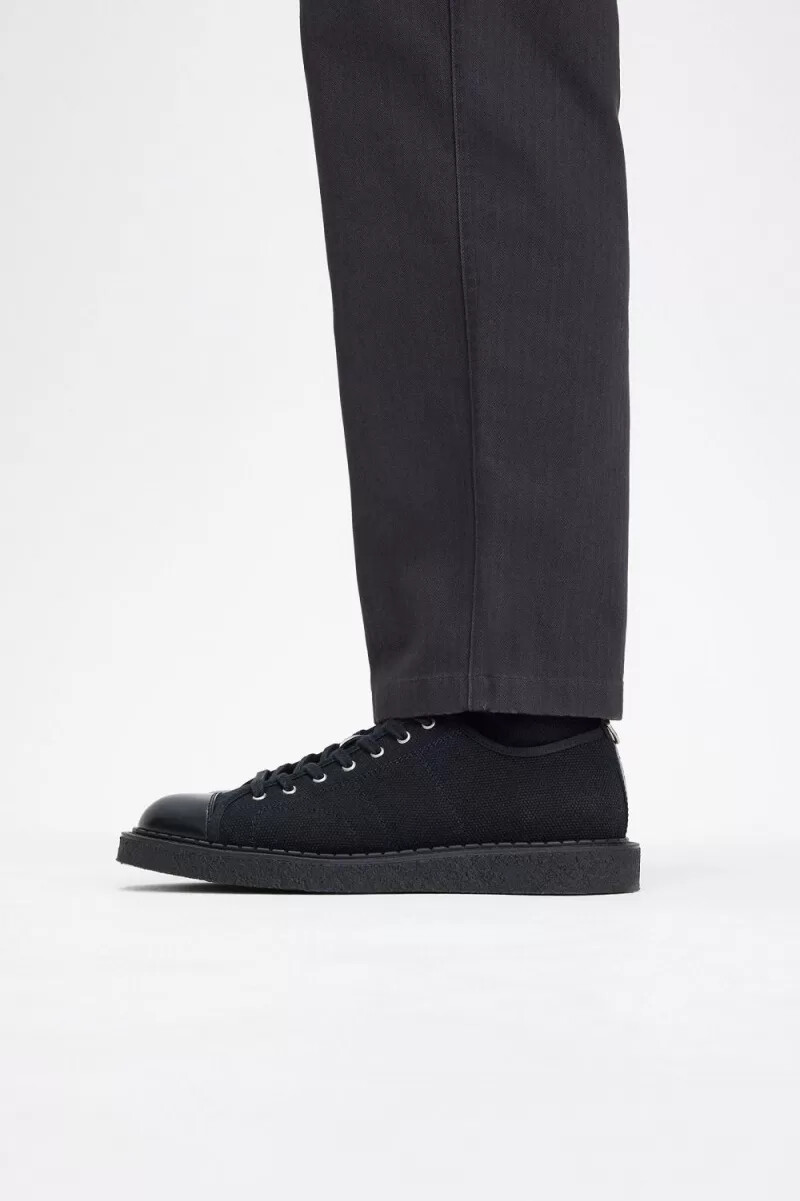 fred perry canvas monkey damen-sneaker schwarz