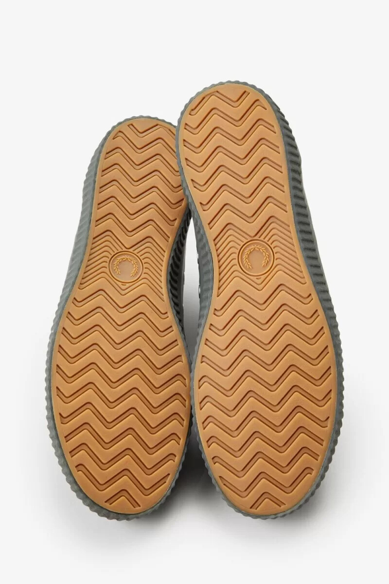 fred perry low hughes damen-turnschuhe feldgrün warmgrau