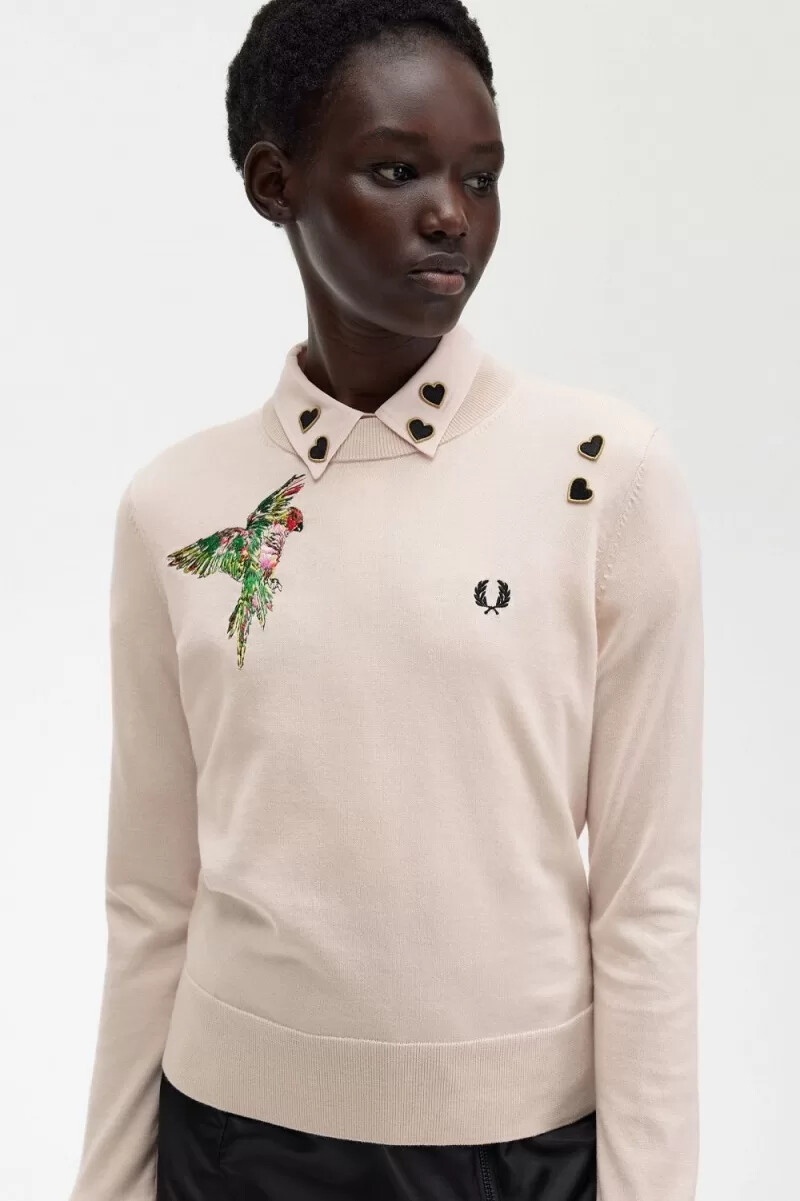 fred perry damenpullover mit stickerei milchrosa