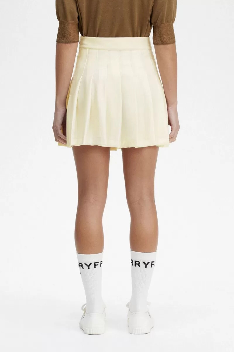 fred perry faltenrock für damen beige