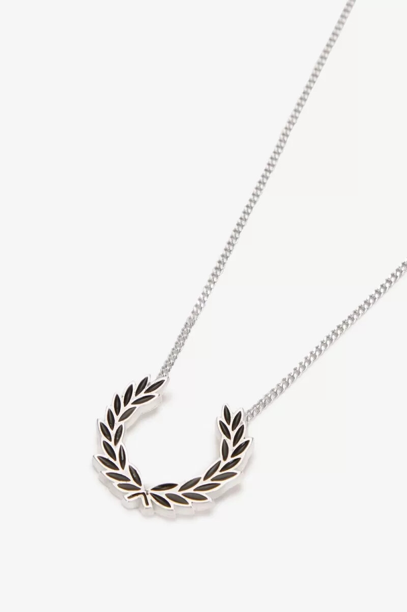 fred perry lorbeerkranz-halskette damenschmuck metallic-silber