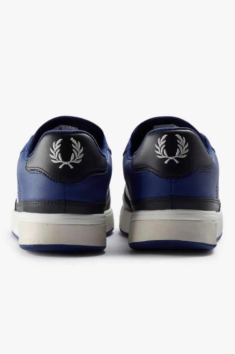 fred perry b300 herren-sneaker farbe schattiertes kobaltblau hellbeige