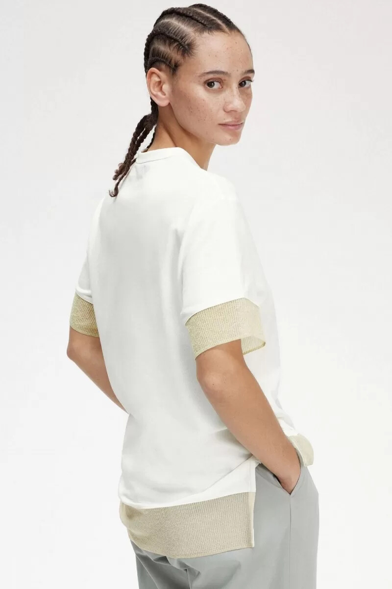 fred perry damen-t-shirt aus piqué mit transparentem saum schneeweiß