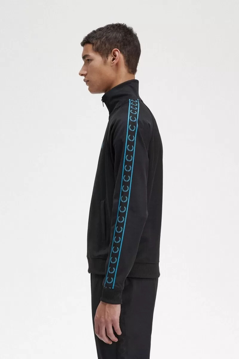 fred perry trainingsjacken für herren mit kontrastband schwarzcyberblau