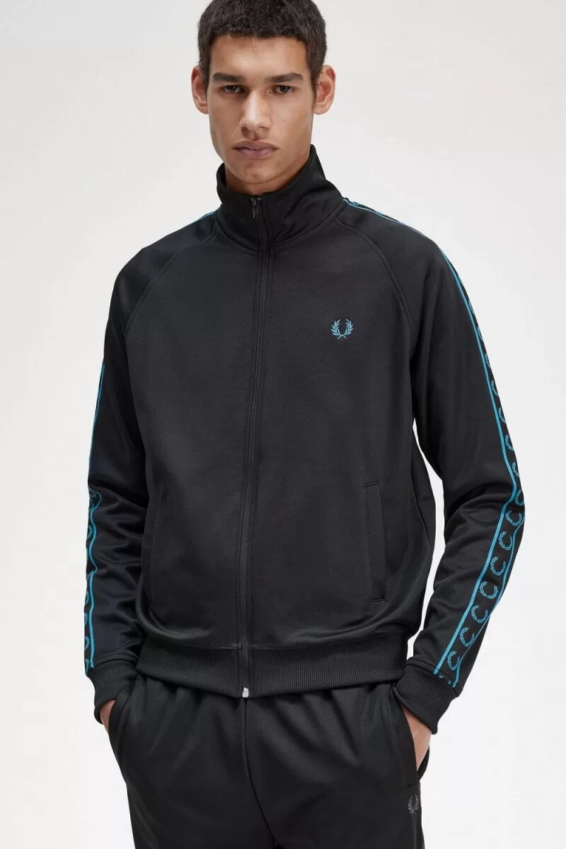 fred perry trainingsjacken für herren mit kontrastband schwarzcyberblau