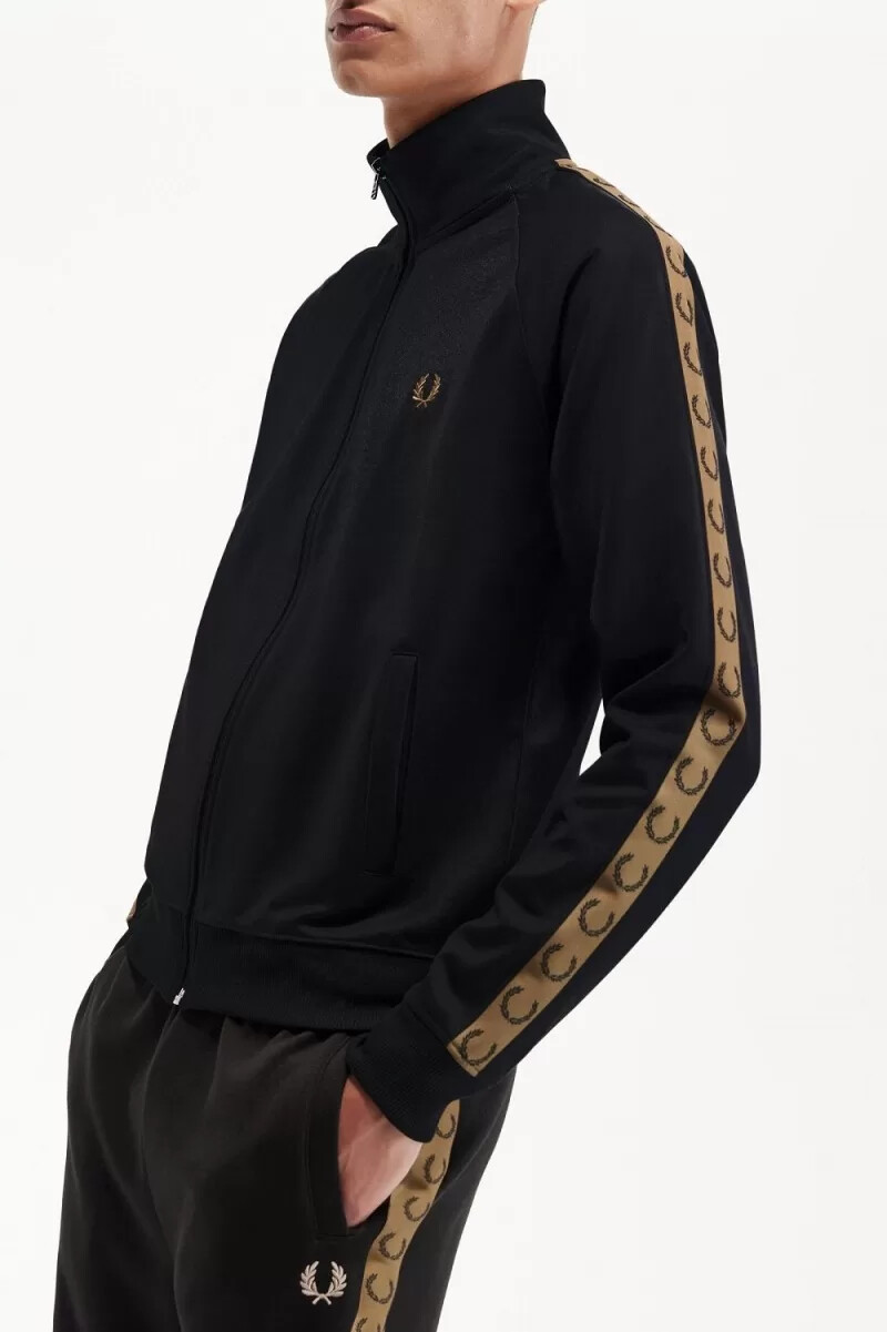 fred perry trainingsjacken für herren mit kontrastband schwarzgrün