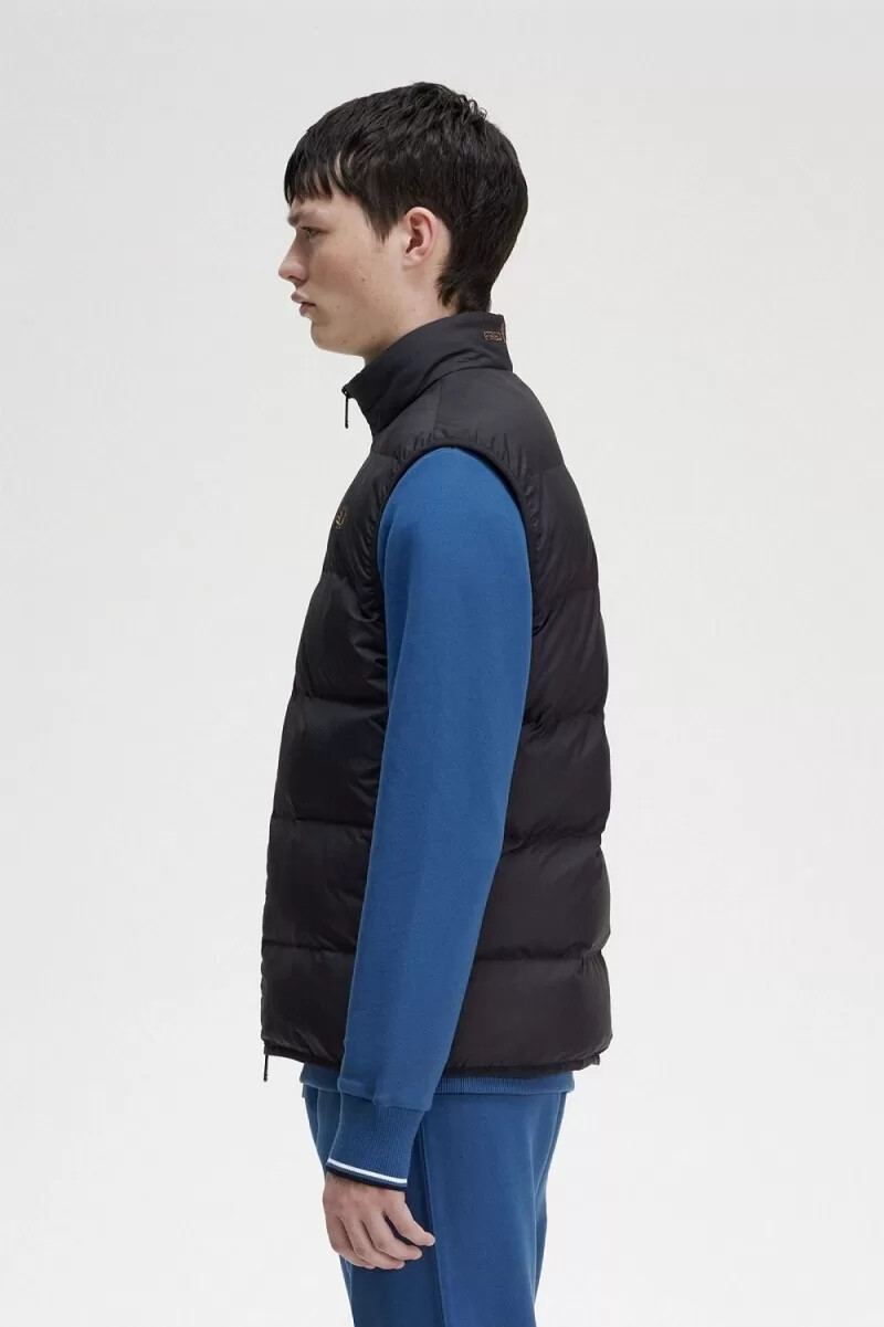 fred perry gefütterte herrenweste schwarz