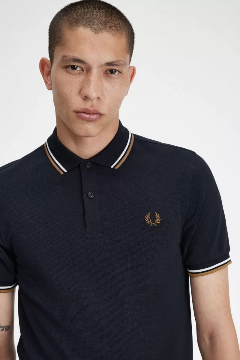 fred perry m3600 herrenhemd marineblau schneeweiß braun