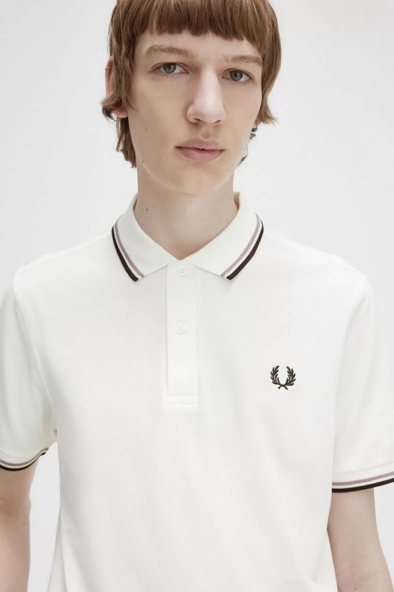 fred perry m3600 herrenhemd schneeweiß tiefrosa gebrannter tabak