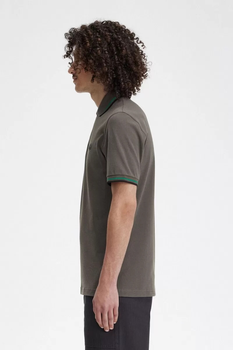 fred perry m12 herrenhemd feldgrün grün schwarz