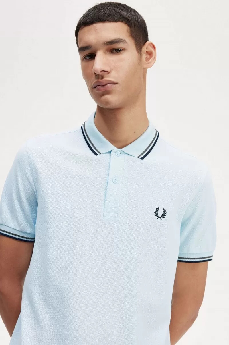 fred perry m3600 herrenhemd hellblau feldgrün schwarz