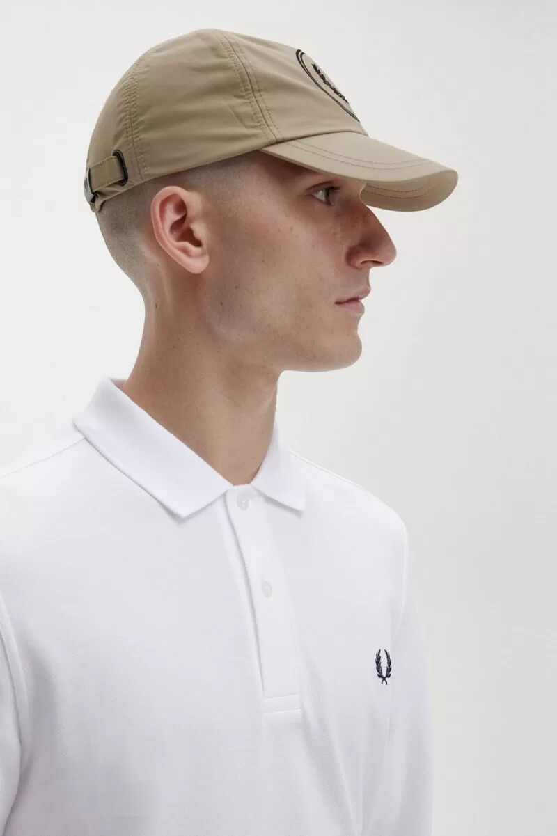 fred perry m6006 herrenhemd weiß marineblau
