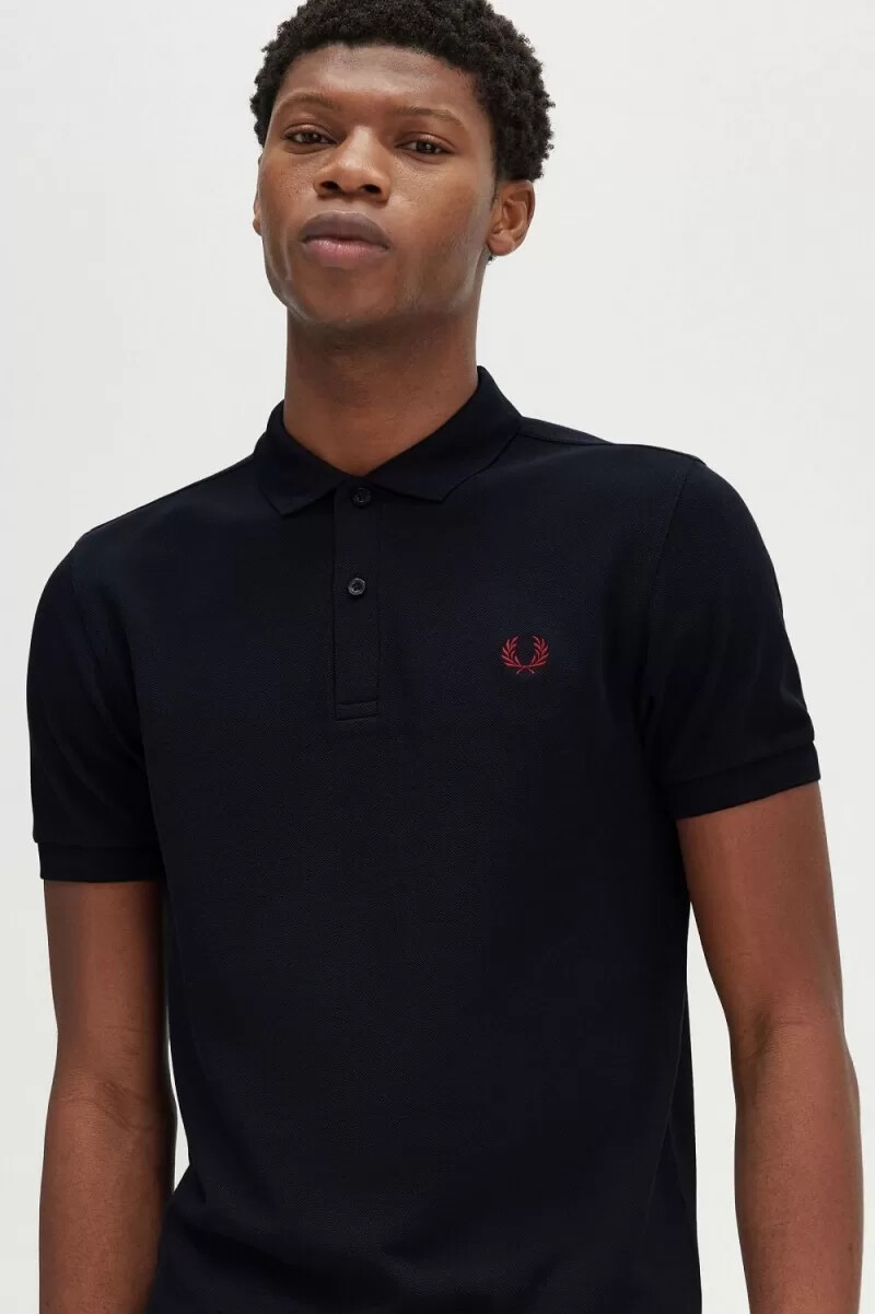fred perry m6000 herrenhemd marineblau rot