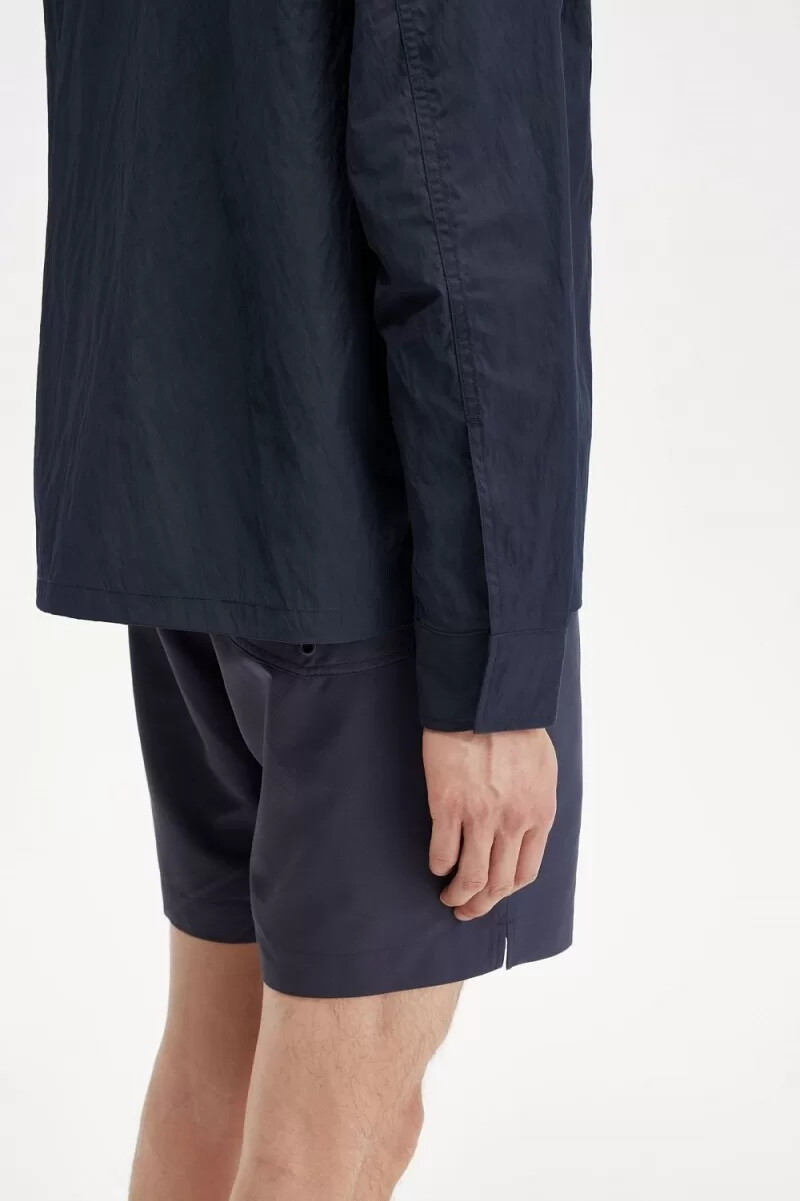 fred perry herrenhemd mit strukturierter oberfläche und reißverschluss marineblau
