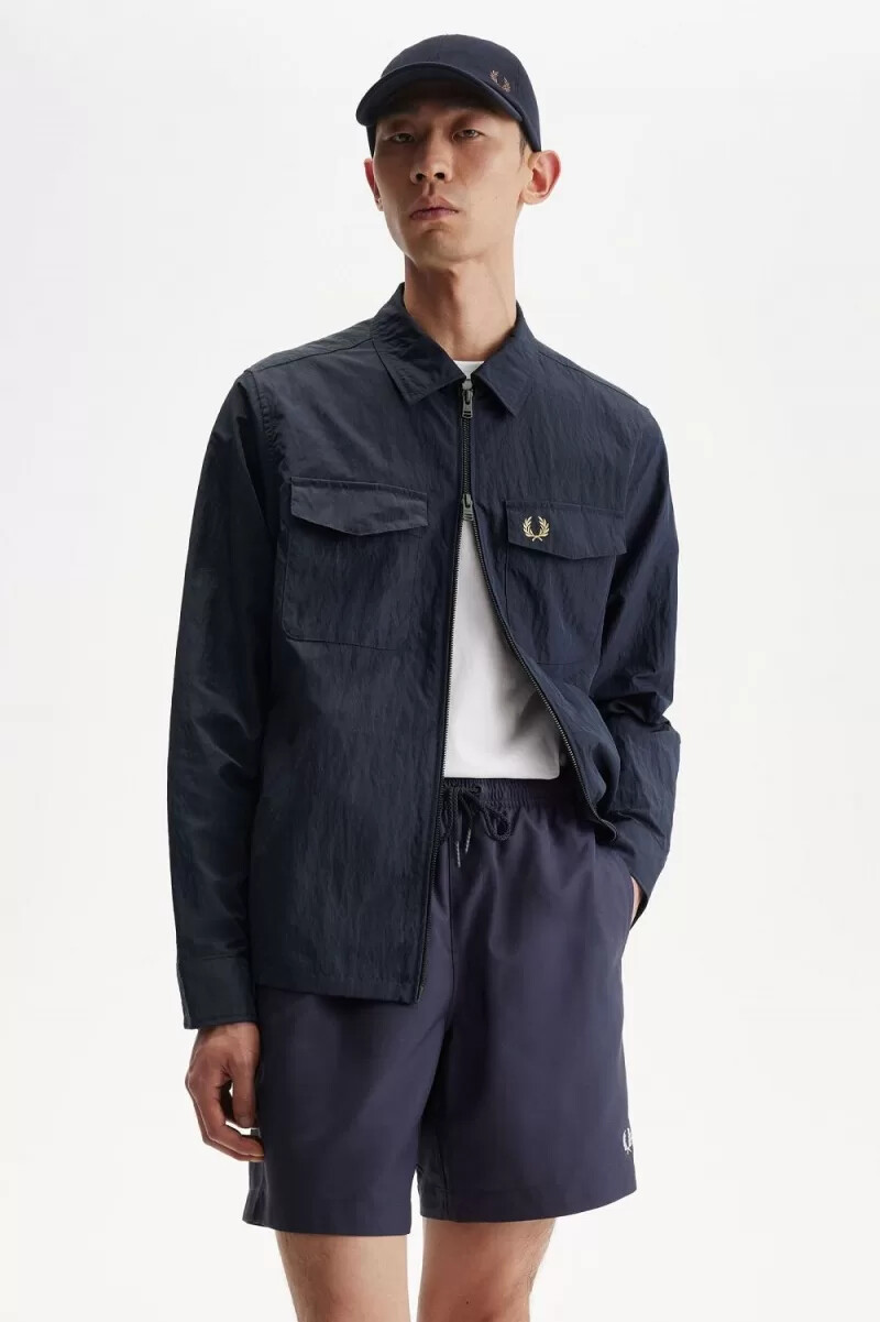 fred perry herrenhemd mit strukturierter oberfläche und reißverschluss marineblau