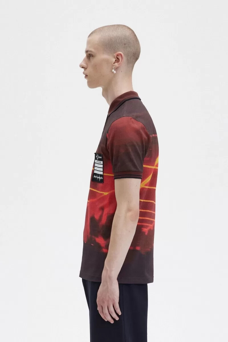 fred perry herrenhemd mit grafikprint farbe stadionrot