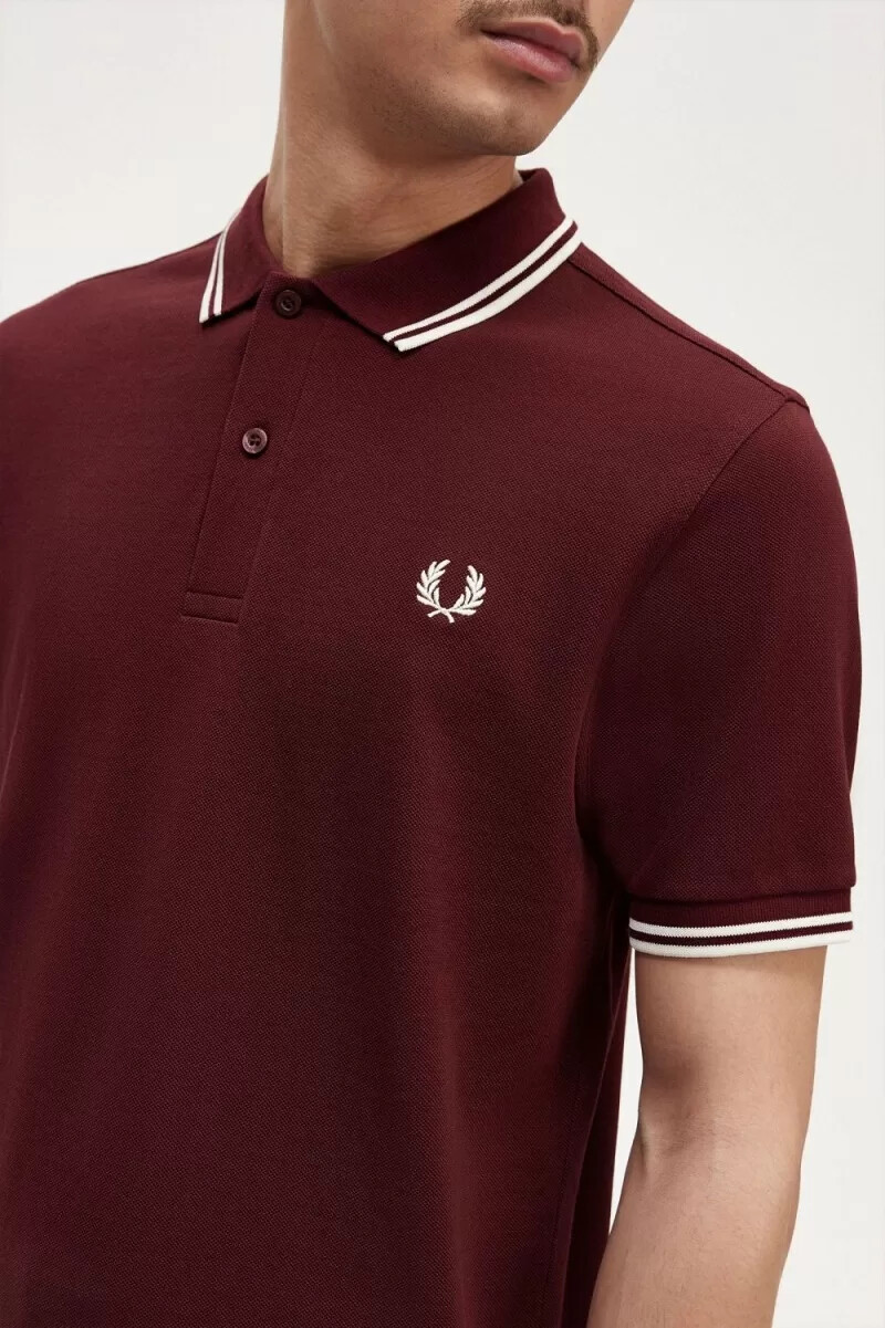 fred perry m3600 herrenhemd oxblood beige