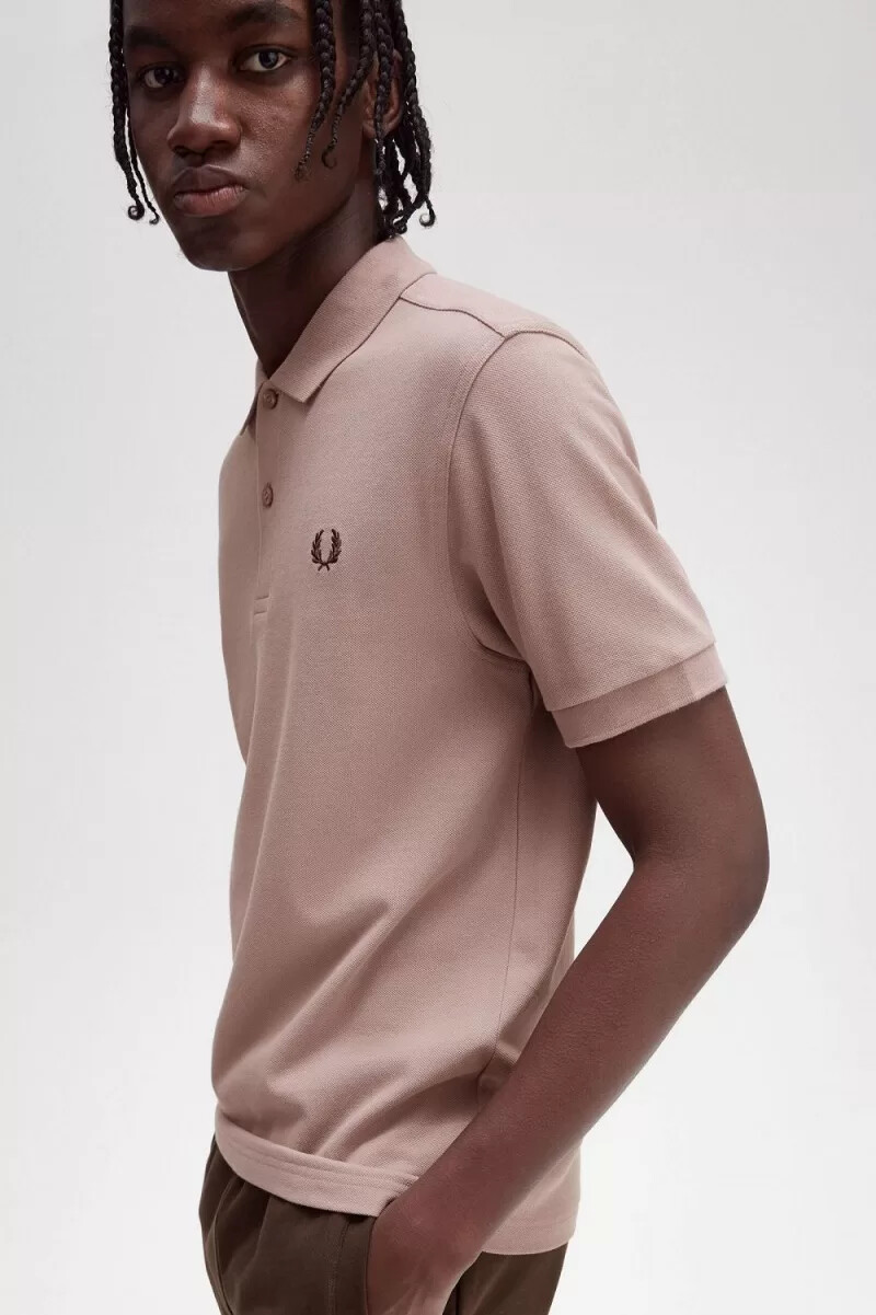 fred perry m6000 herrenhemd dunkelrosa gebrannter tabak