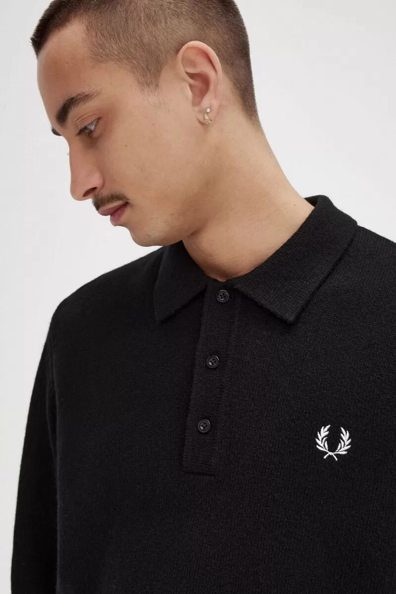 fred perry strickhemd für herren mit lorbeerkranz-verzierung schwarz