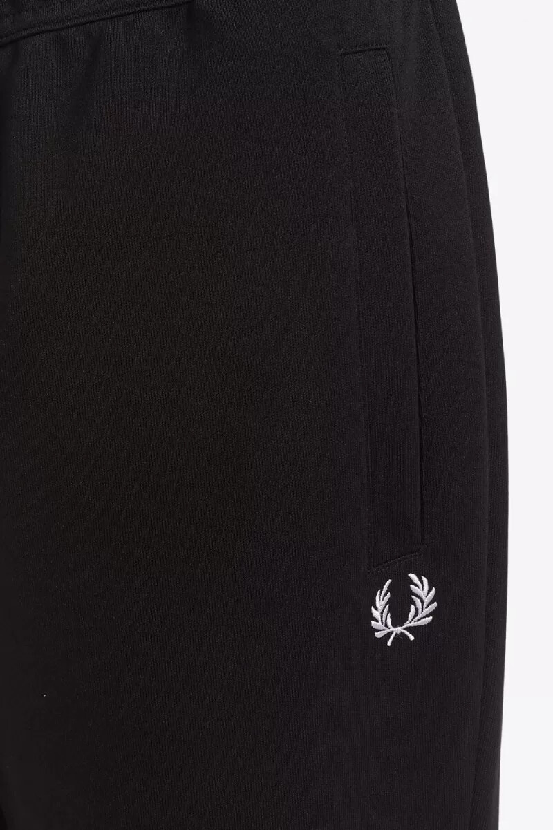 fred perry reverse tricot trainingshose für herren schwarz