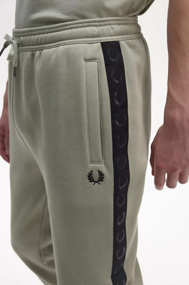 fred perry herren-sweatshirthose mit geprägtem band mint