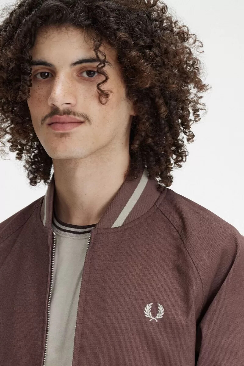 fred perry cord-tennisbomberjacke für herren dunkelrot