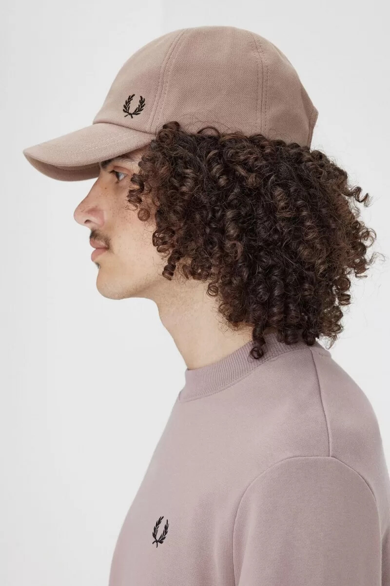 fred perry classic piqué herrenkappen dunkelrosa schwarz