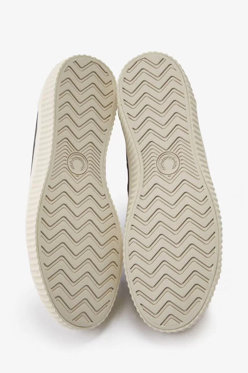 fred perry low hughes herren-sneaker gunmetal beige