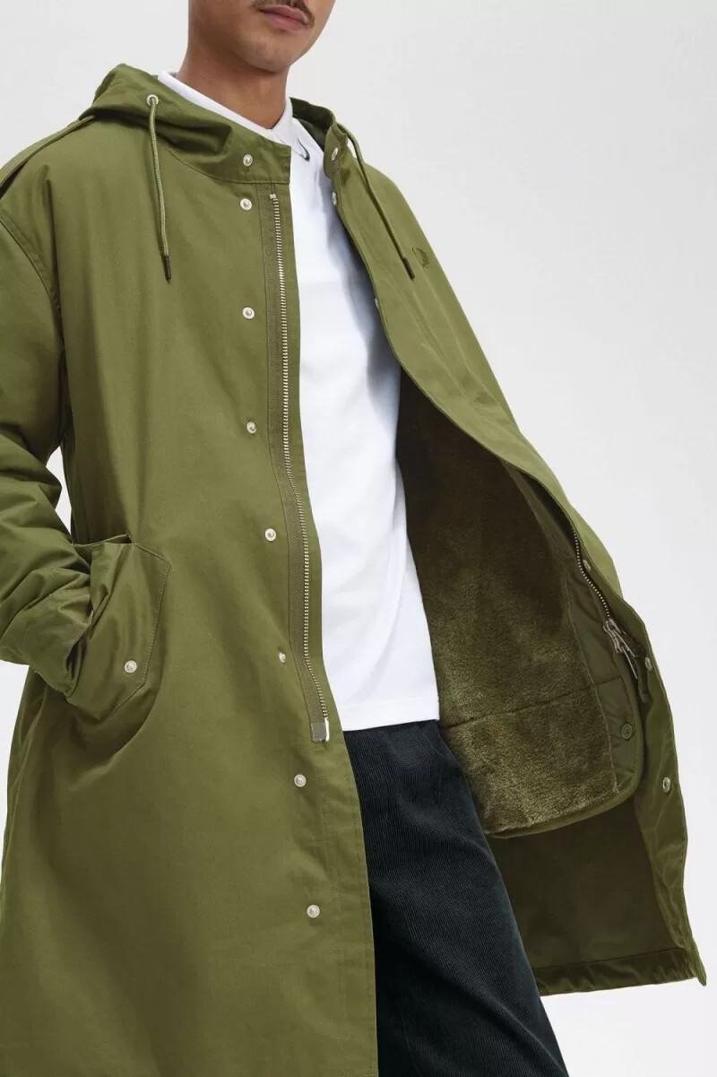 fred perry herrenparka mit kunstfellfutter grün