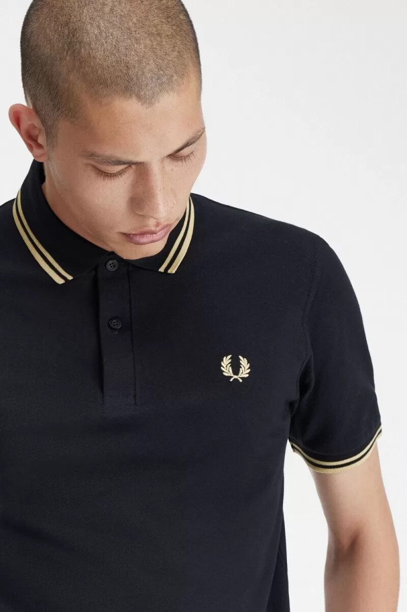 fred perry makati m12 herren-poloshirt schwarz champagner