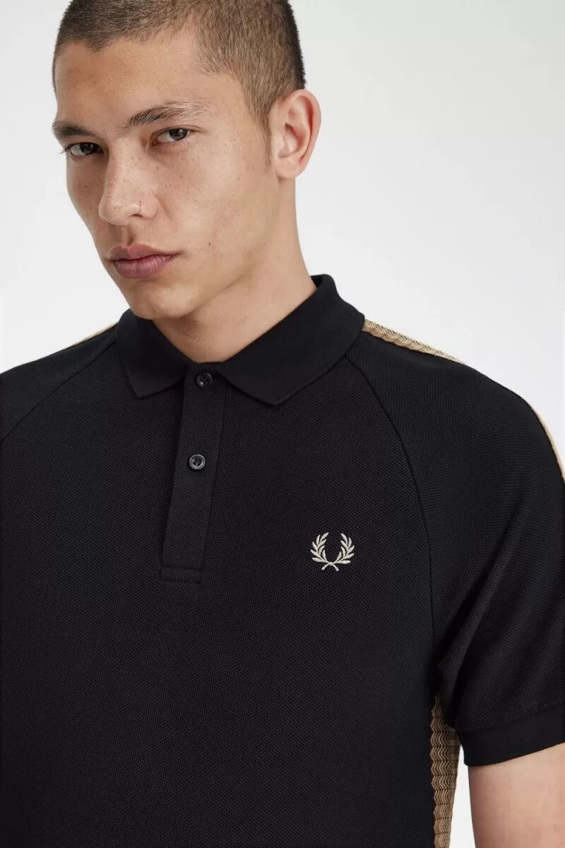 fred perry herren-poloshirt mit wabenmuster schwarz