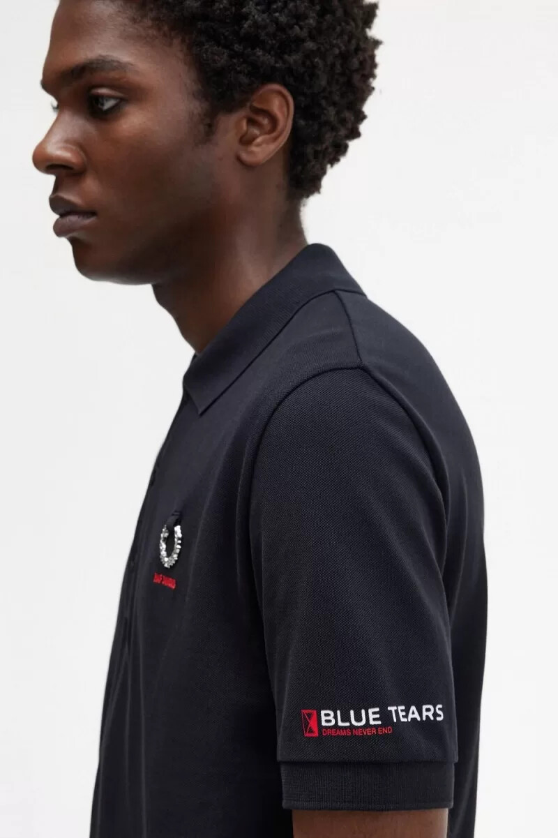 fred perry poloshirt für herren mit bedruckten Ärmeln schwarz