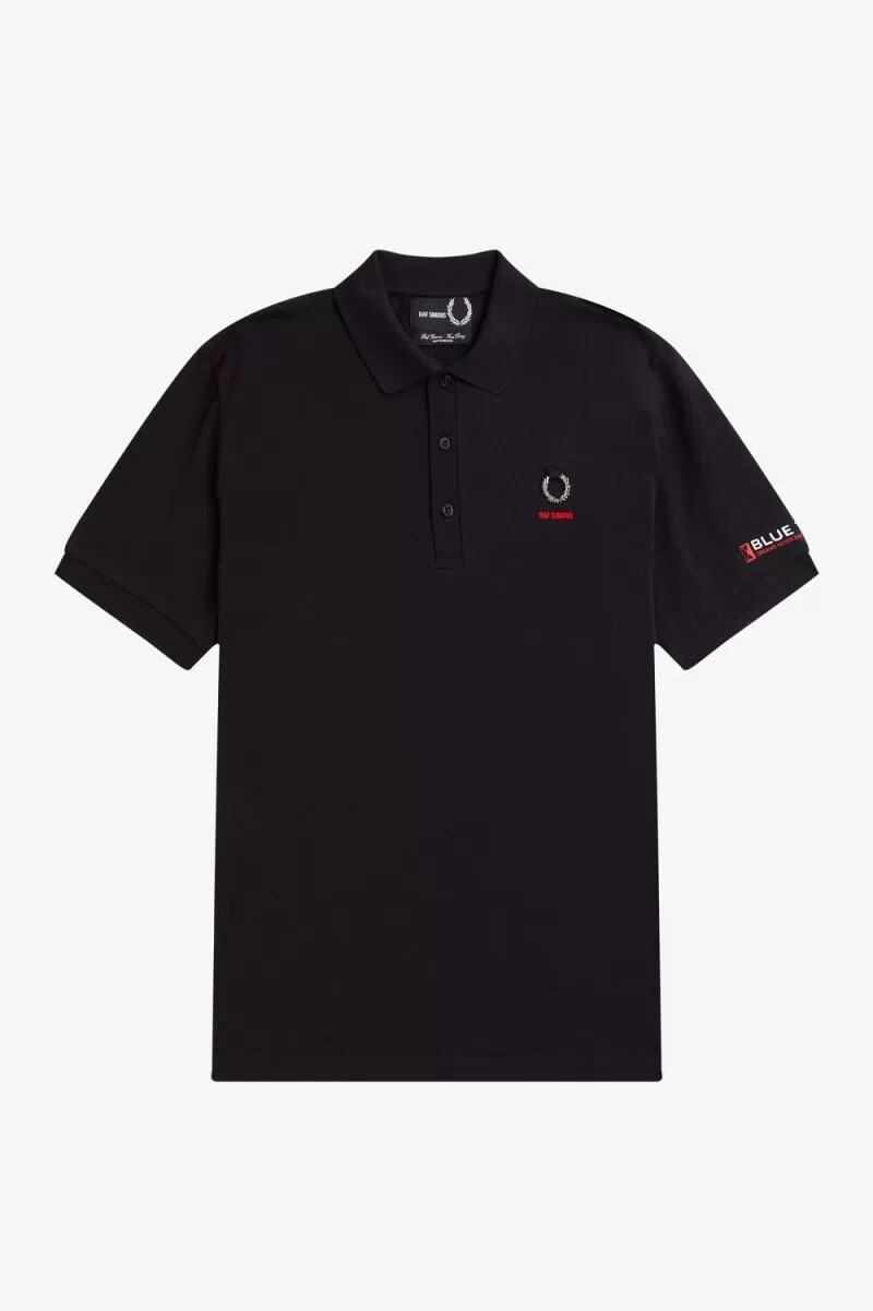 fred perry poloshirt für herren mit bedruckten Ärmeln schwarz