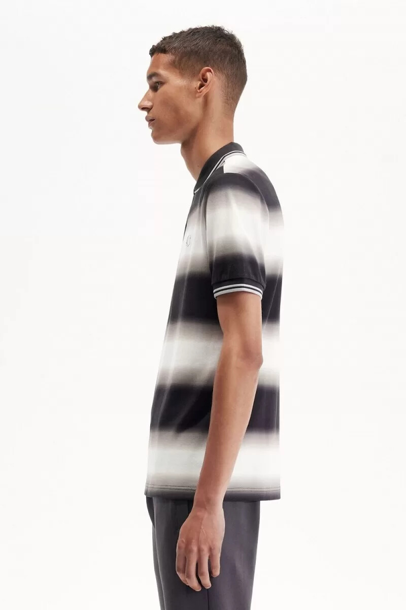 fred perry herren-poloshirt mit farbverlauf und streifen schneeweiß