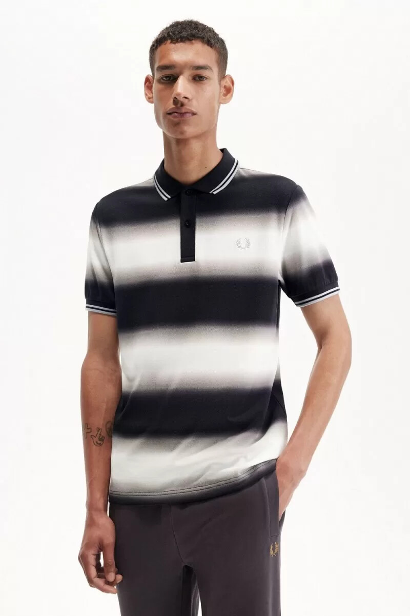 fred perry herren-poloshirt mit farbverlauf und streifen schneeweiß