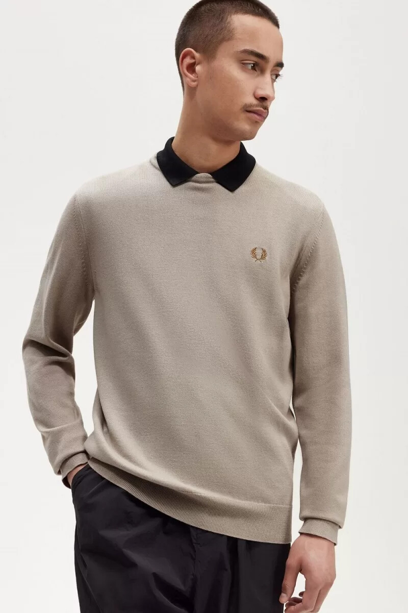fred perry klassischer herrenpullover mit rundhalsausschnitt dunkelbraun