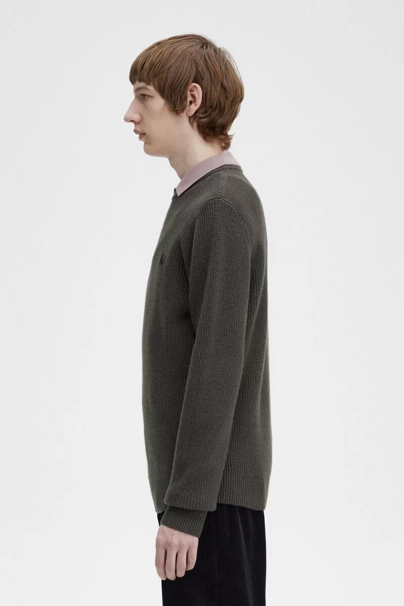 fred perry herrenpullover aus strukturierter lammwolle feldgrün