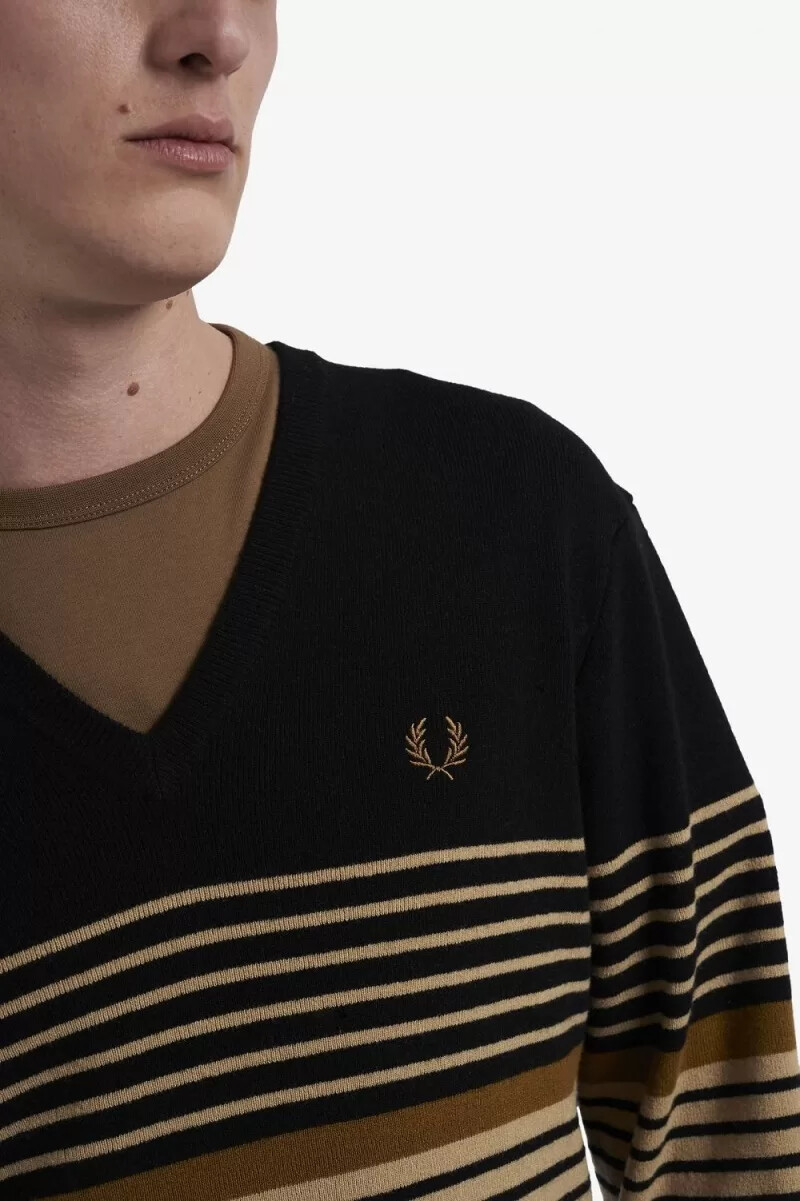 fred perry herrenpullover aus lammwolle mit streifenmuster khaki