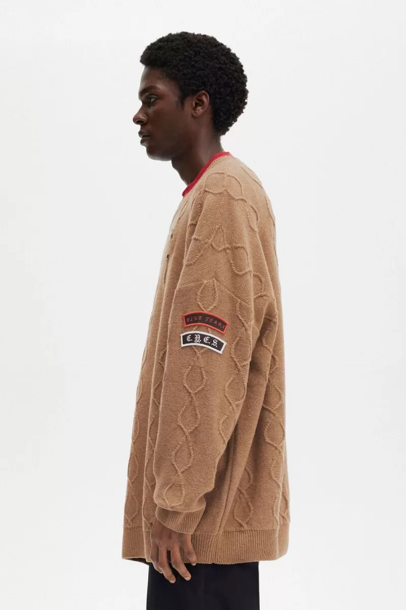 fred perry oversize-herrenpullover mit patch-details grün