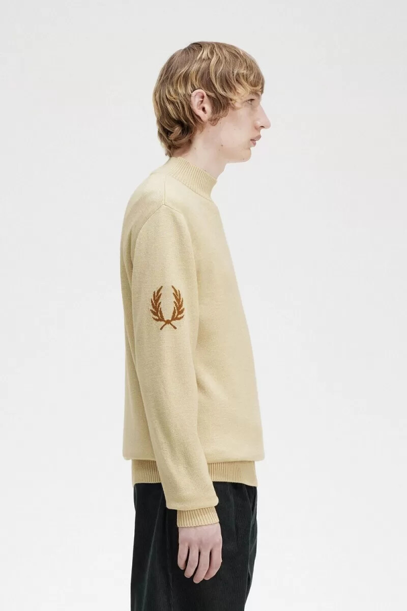 fred perry herrenpullover mit lorbeerkranz und stehkragen farbe haferflocken