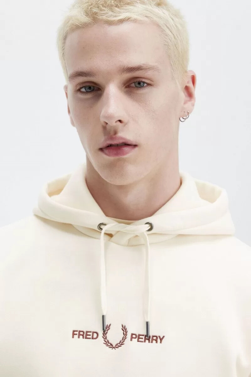 fred perry herren-sweatshirt mit kapuze und stickerei beige