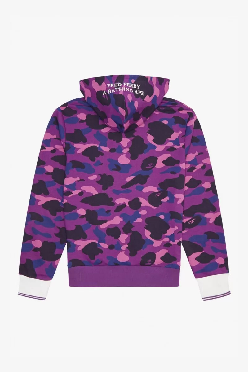 fred perry herren-sweatshirt mit kapuze in camouflage-optik lila