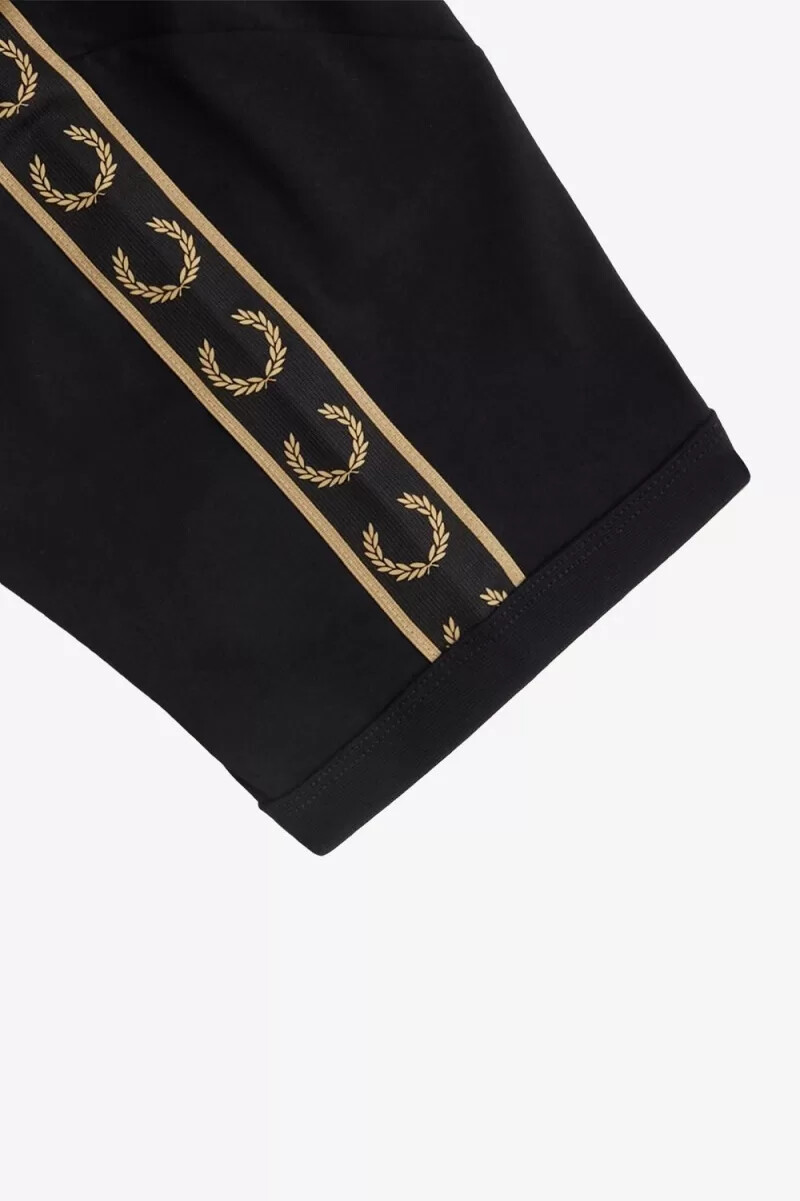 fred perry herren-t-shirt mit kontrastband schwarzgrün