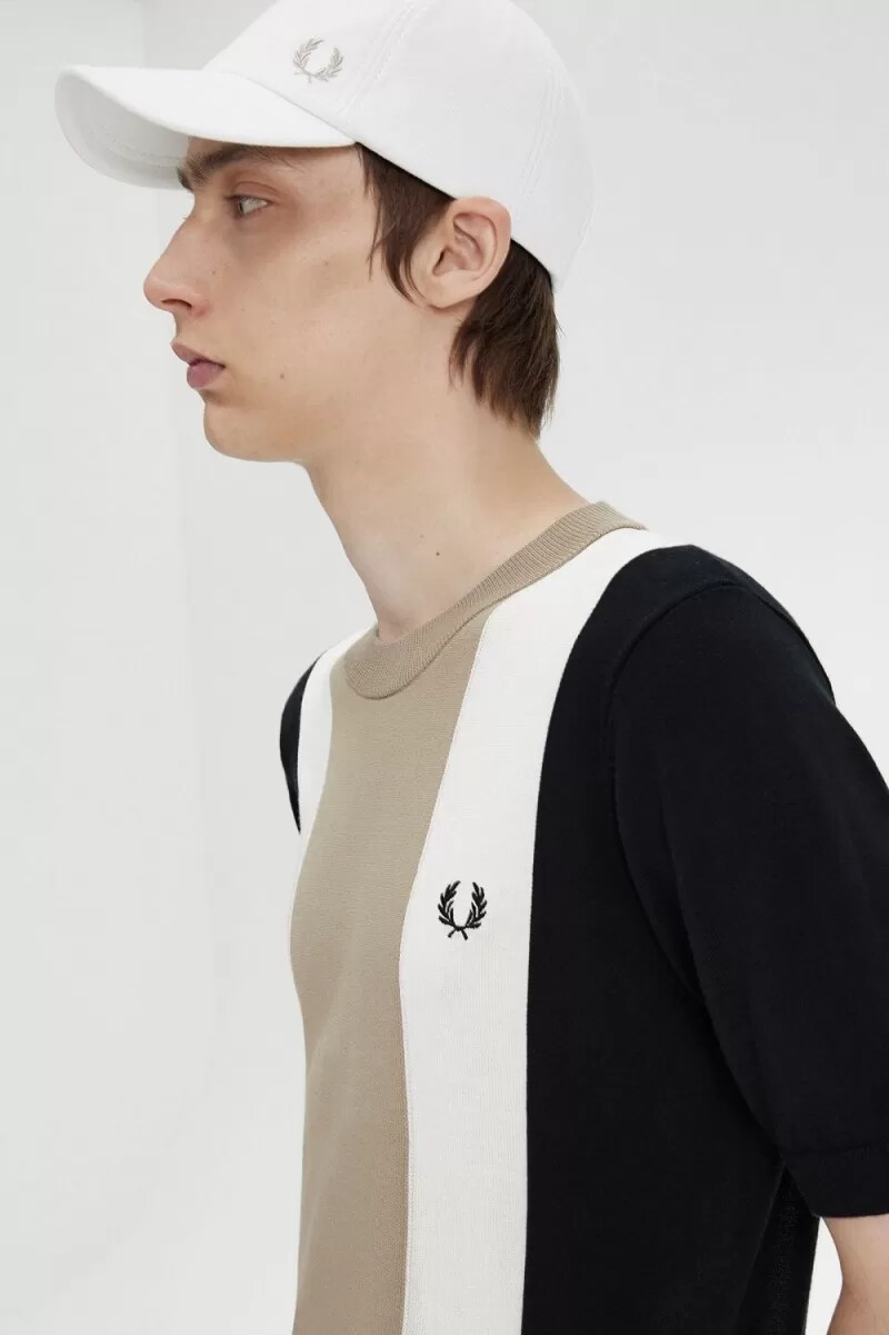 fred perry herren-t-shirt mit streifenmuster feinstrick schwarz schneeweiß warmgrau
