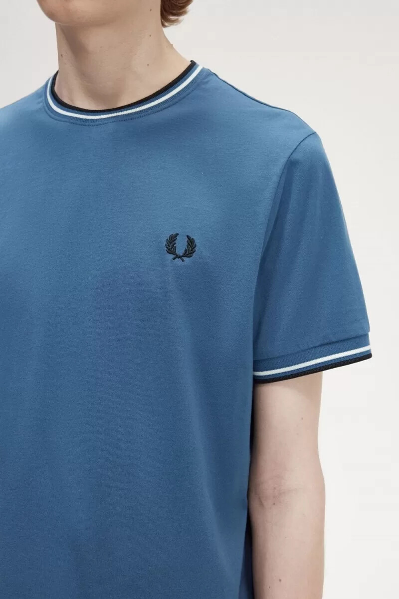 fred perry twin tipped herren-t-shirt mitternachtsblau