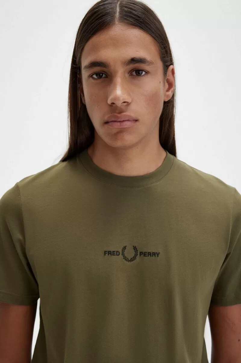 fred perry herren-t-shirt mit stickerei uniformgrün